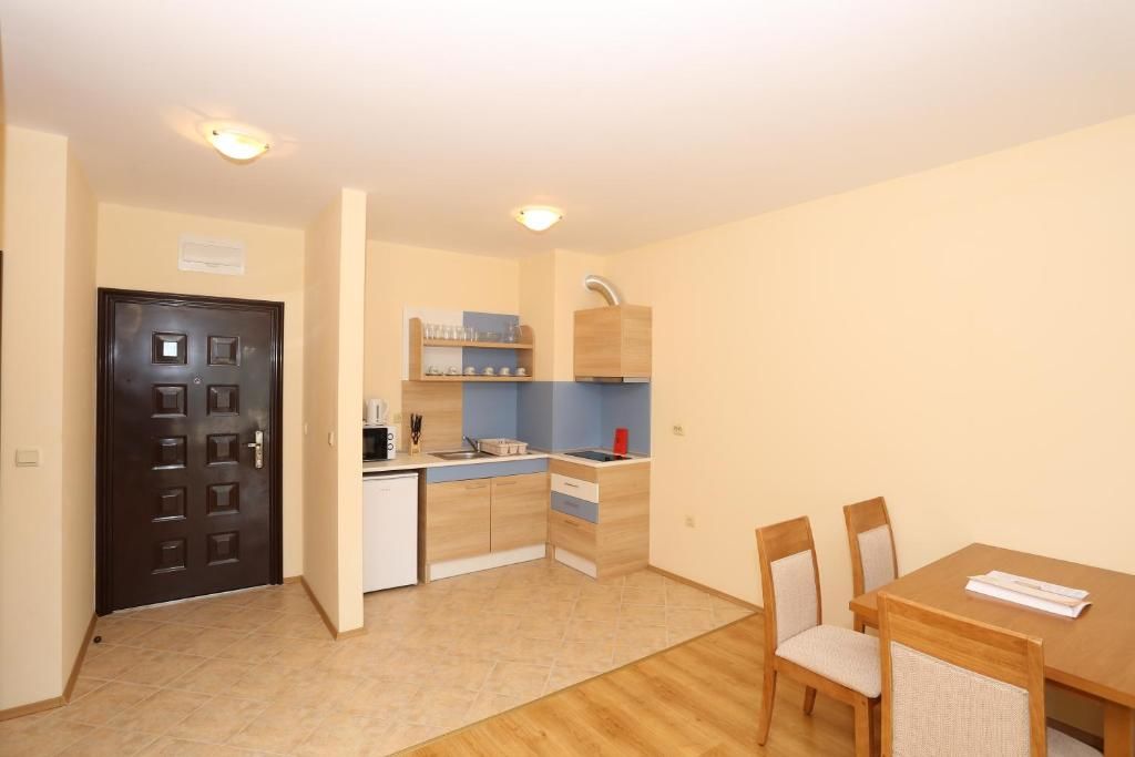 Апарт-отели Galeria Holiday Apartments Обзор-45